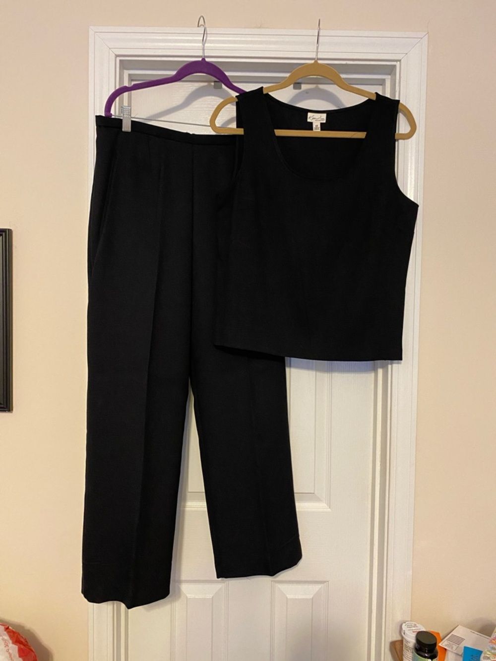 Kim Rogers Black Sleeveless Crop Top with Wide-Leg Pants size 14P